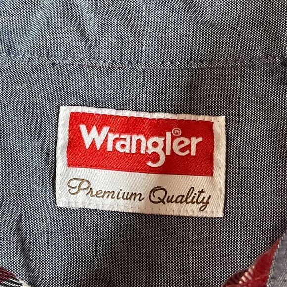 Wrangler Red Plaid Button Up Long Sleeve Shirt Cotton Medium - Picture 9 of 10